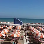 Lara Hotel