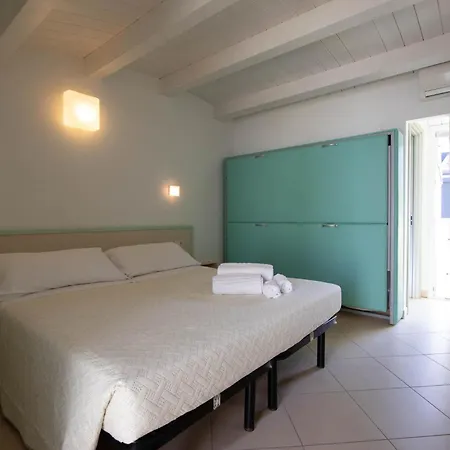 Hotel Lara 2*