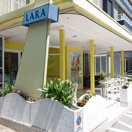 Hotel Lara 2*