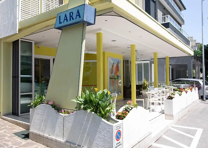 Hotel Lara 2*